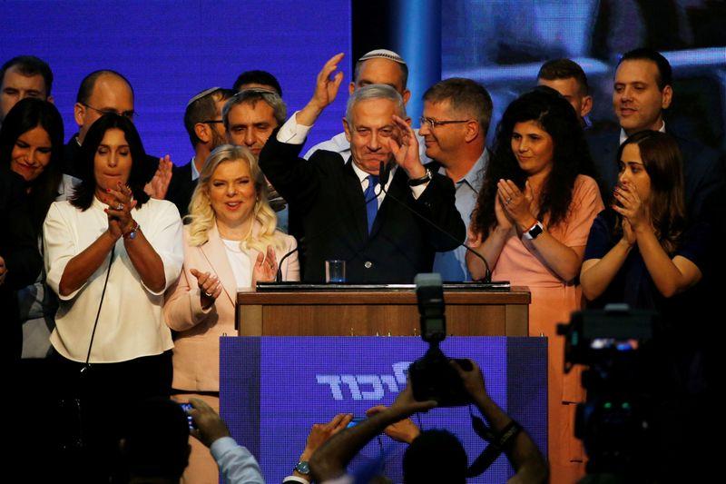 Netanyahu revives settlement plan opponents say cuts off East Jerusalem