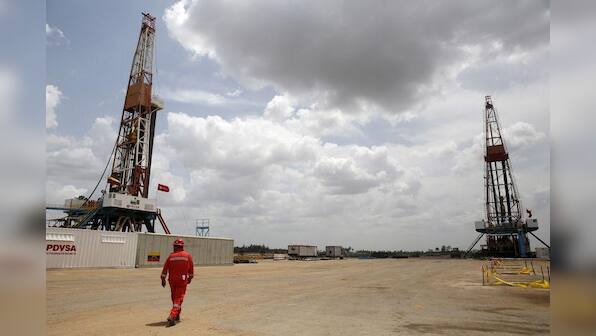 Trump warns of more U.S. sanctions on Venezuelan oil sector