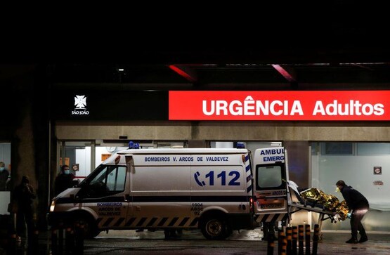 Portugal's daily COVID-19 deaths below 100 for first time in six weeks