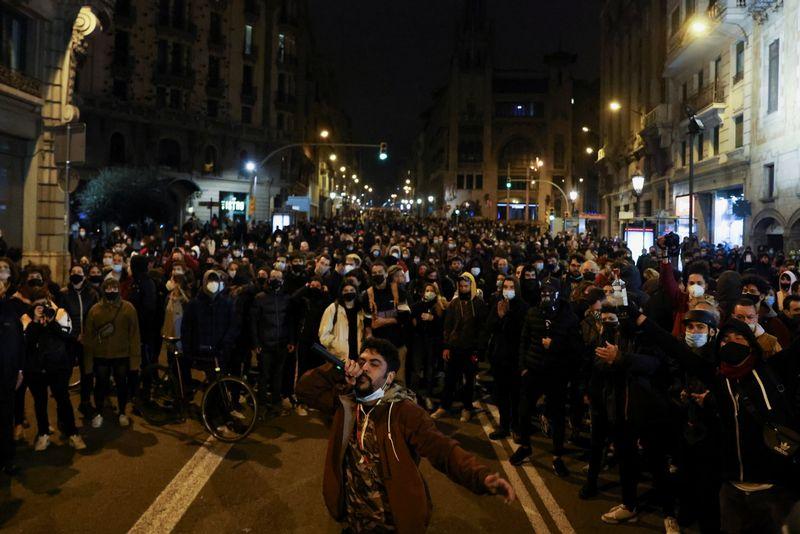 Protesters clash with Spanish police in fresh unrest over jailed rapper
