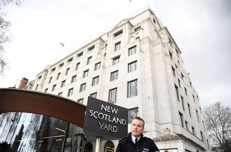 Army could be brought in to help curb knife crime, says Dick Army could be brought in to help curb knife crime, says Dick