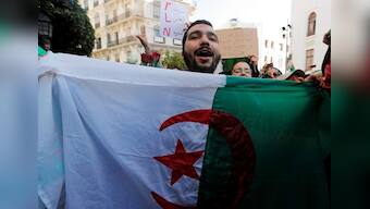 Algeria war veterans back protests demanding end to Bouteflika's rule