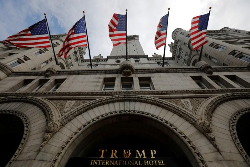 US judges lean toward Trump in hotel emoluments case