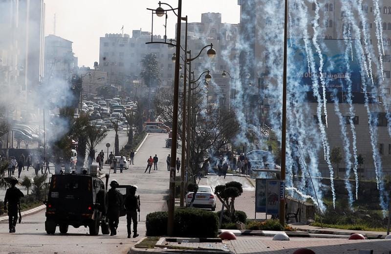 Israeli forces kill Palestinian in West Bank - Palestinian medics; Israel reviewing Israeli forces kill Palestinian in West Bank - Palestinian medics; Israel reviewing