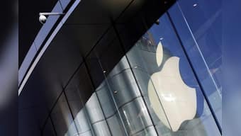 U.S. trade judge recommends sales ban on some Apple iPhones