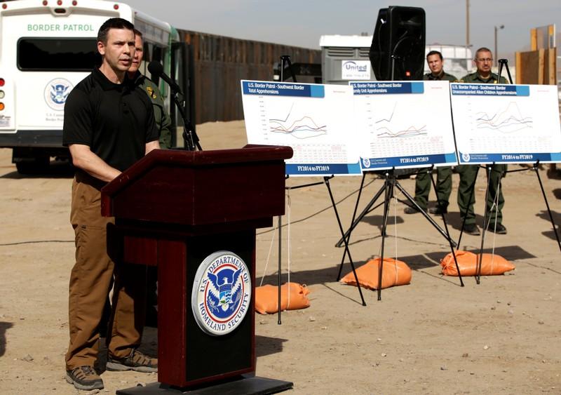 U.S. border agents redeployed to handle migrant humanitarian needs U.S. border agents redeployed to handle migrant humanitarian needs
