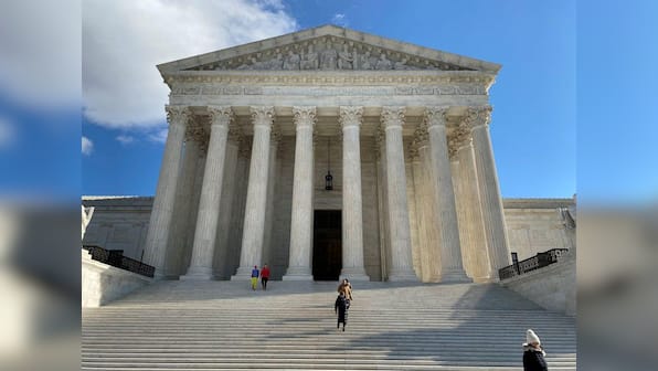 U.S. Supreme Court takes up Democratic bid to defend Obamacare