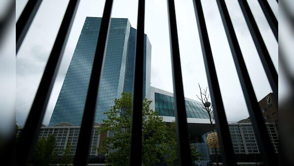 Top central banks appear primed to act to combat coronavirus risk