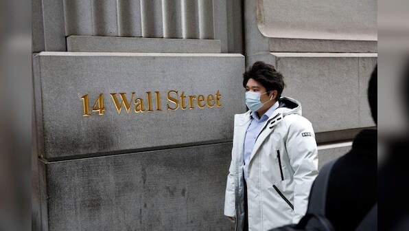 Stocks stage furious rally late after national emergency declared