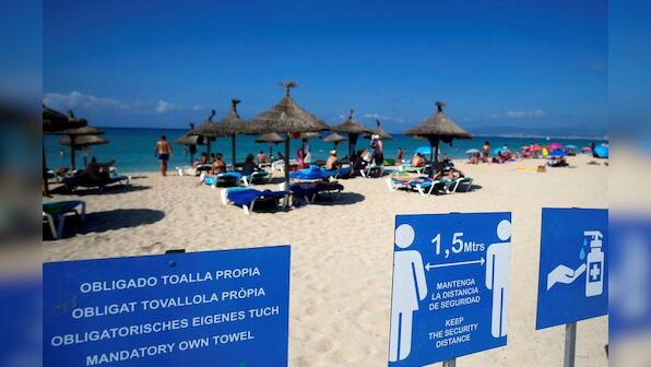 Locked-down Spaniards seethe with envy as Germans flock to Mallorca