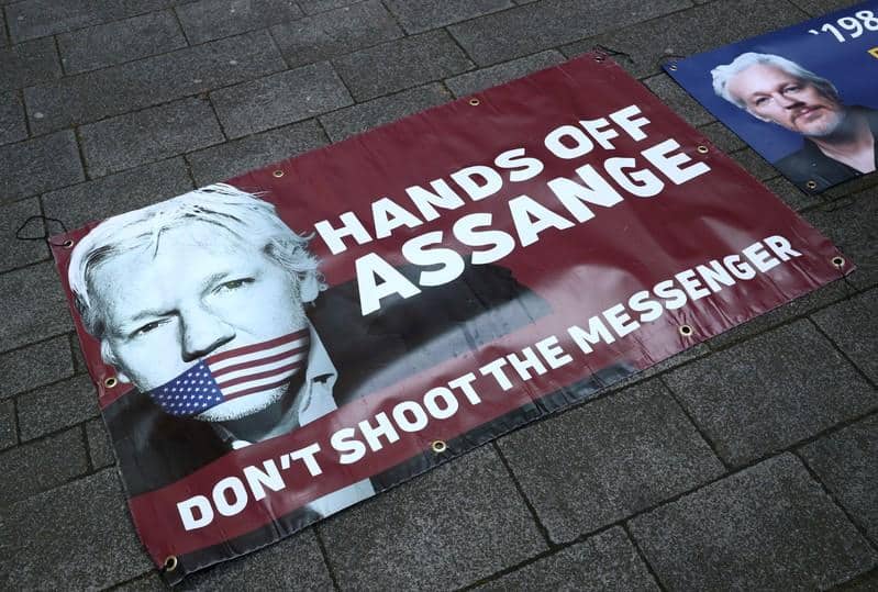 U.S. charges Assange after London arrest ends seven years in Ecuador embassy
