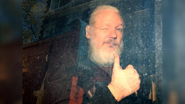 White House aide believes Trump had no advance knowledge of Assange arrest