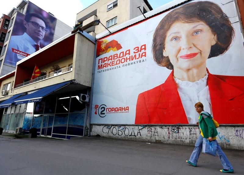 Corrected North Macedonian proWestern nationalist candidates tied in presidential vote