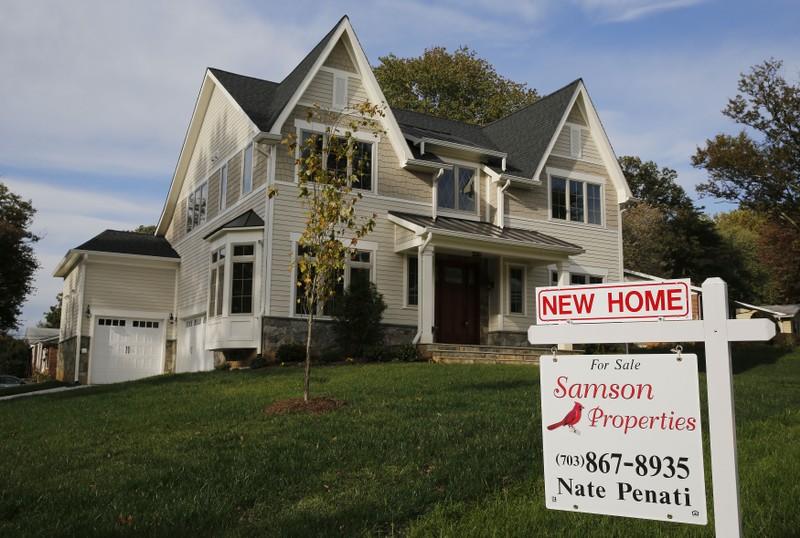 US new home sales hit 112year high on lower mortgages prices