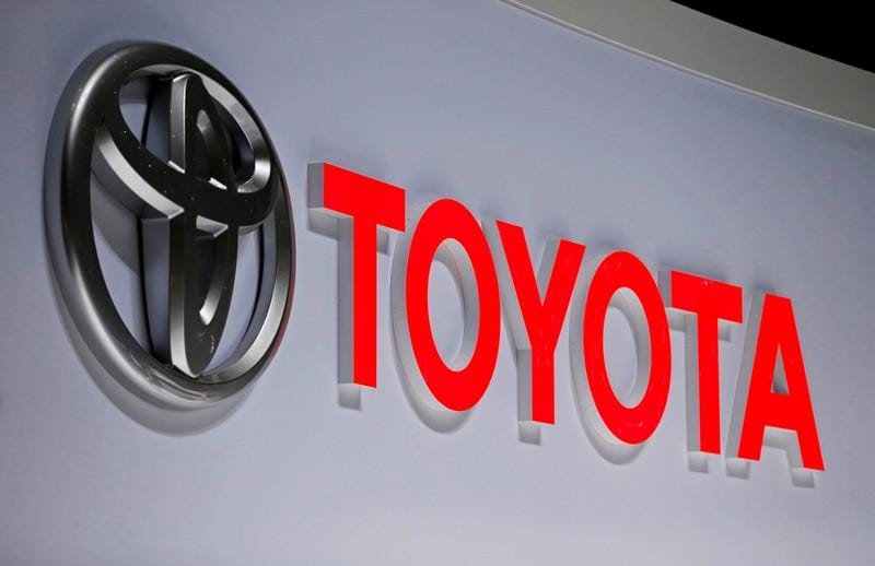 Toyota halts plan to install U.S. connected vehicle tech by 2021