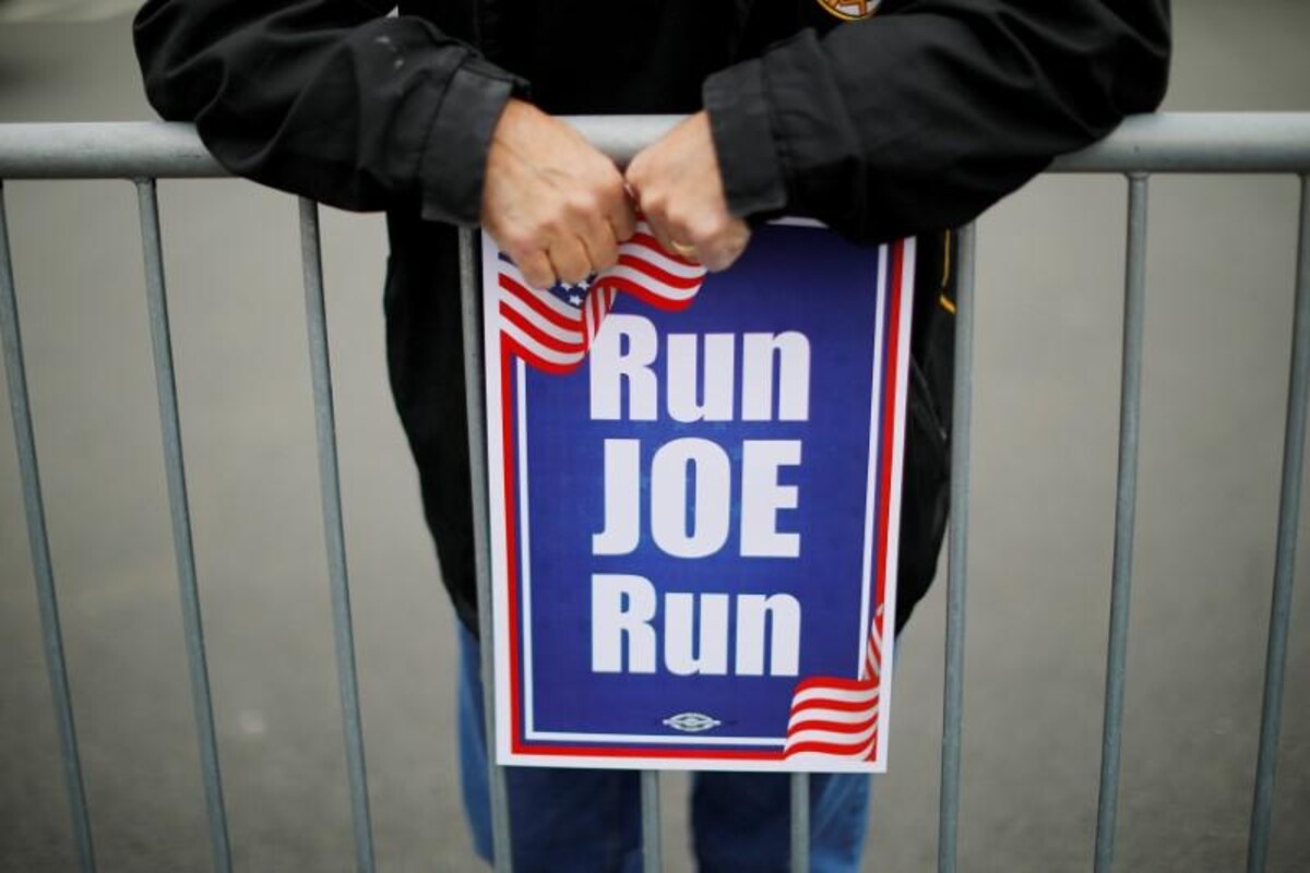 Biden Draws Firefighters Endorsement Trump Jibes Ahead Of Speech World News Firstpost