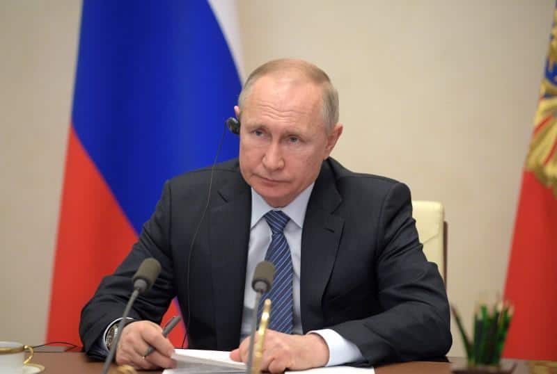 Russian plane with coronavirus medical gear lands in U.S. after Trump-Putin call