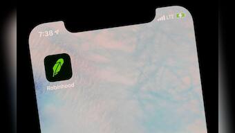 Massachusetts regulators seek to revoke Robinhood's license; brokerage sues