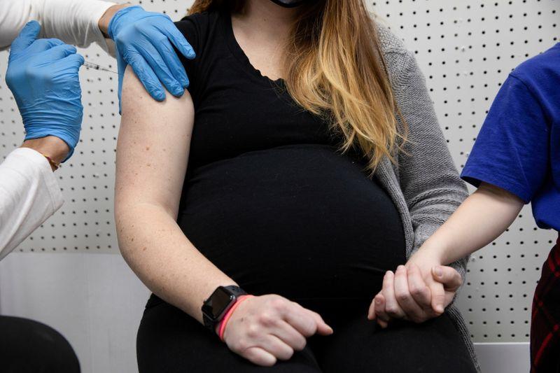More risks to pregnant women their newborns from COVID19 than known before  study