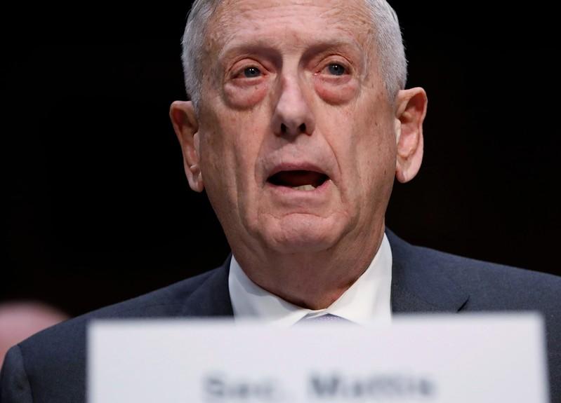 Mattis plays down odds of Syria pullout before peace agreement