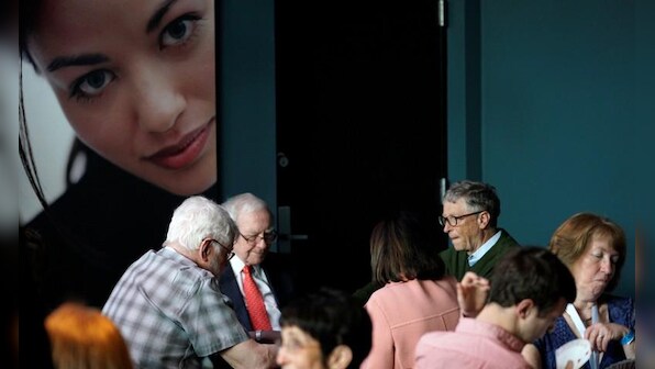 Buffett bashes bitcoin as thriving on mystique, favors stocks