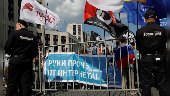 Protesters demand Russia stop blocking Telegram messenger app