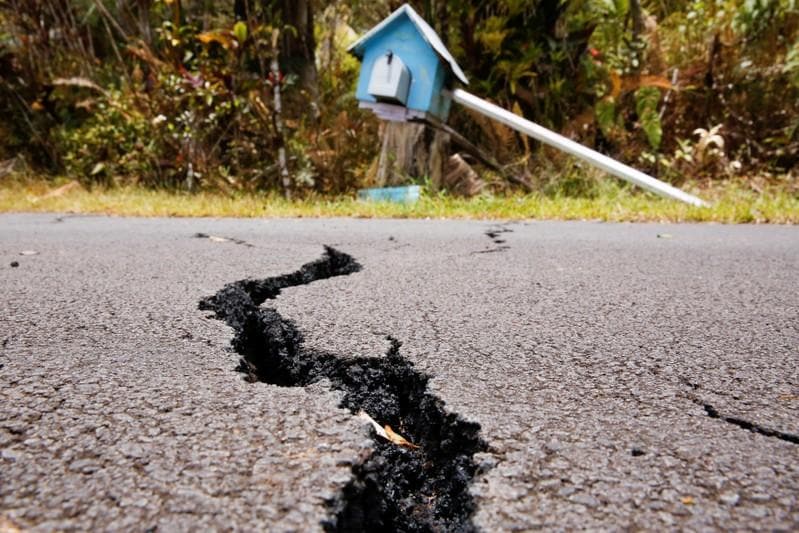 Access roads at risk Hawaii volcano could spur more evacuations