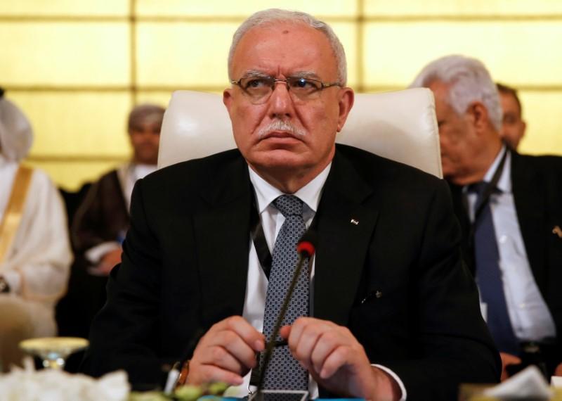 Palestinian minister suggests Arabs recall ambassadors in Washington