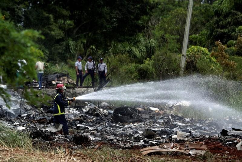 Passenger plane crashes in Cuba killing more than 100 people