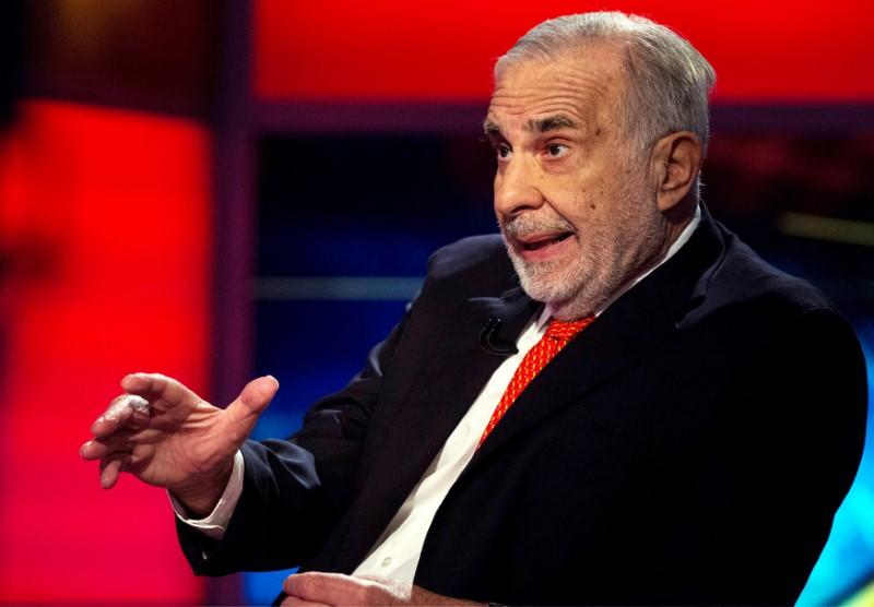 Carl Icahn files lawsuit against AmTrust controlling family