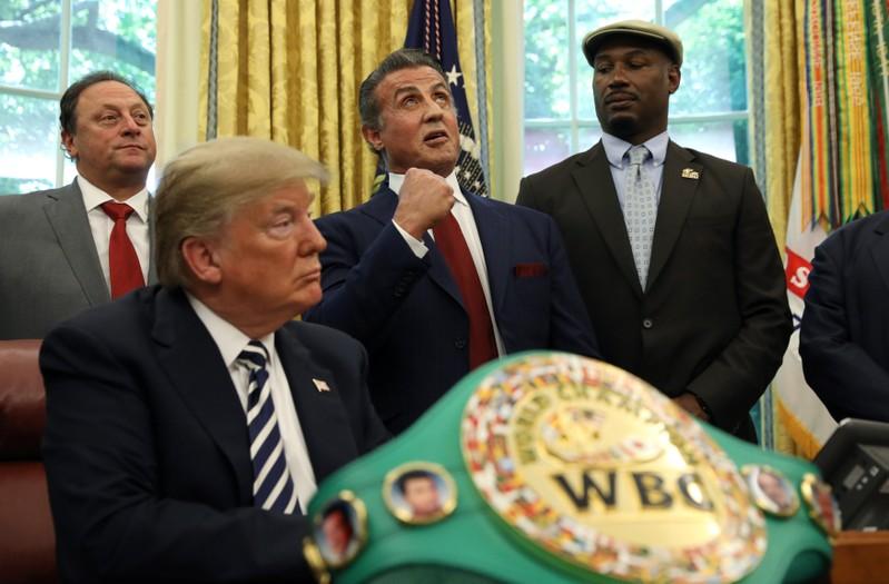 Trump pardons late black boxing champion Jack Johnson Trump pardons late black boxing champion Jack Johnson