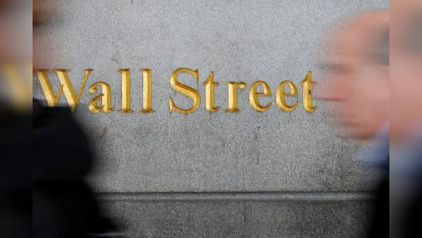 Wall Street falls on Italy political turmoil