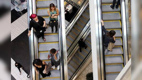 Tame U.S. inflation seen keeping Fed on the sidelines