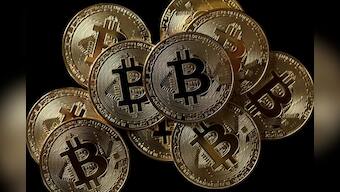 Bitcoin tops $8,000 as it hits highest since July 2018