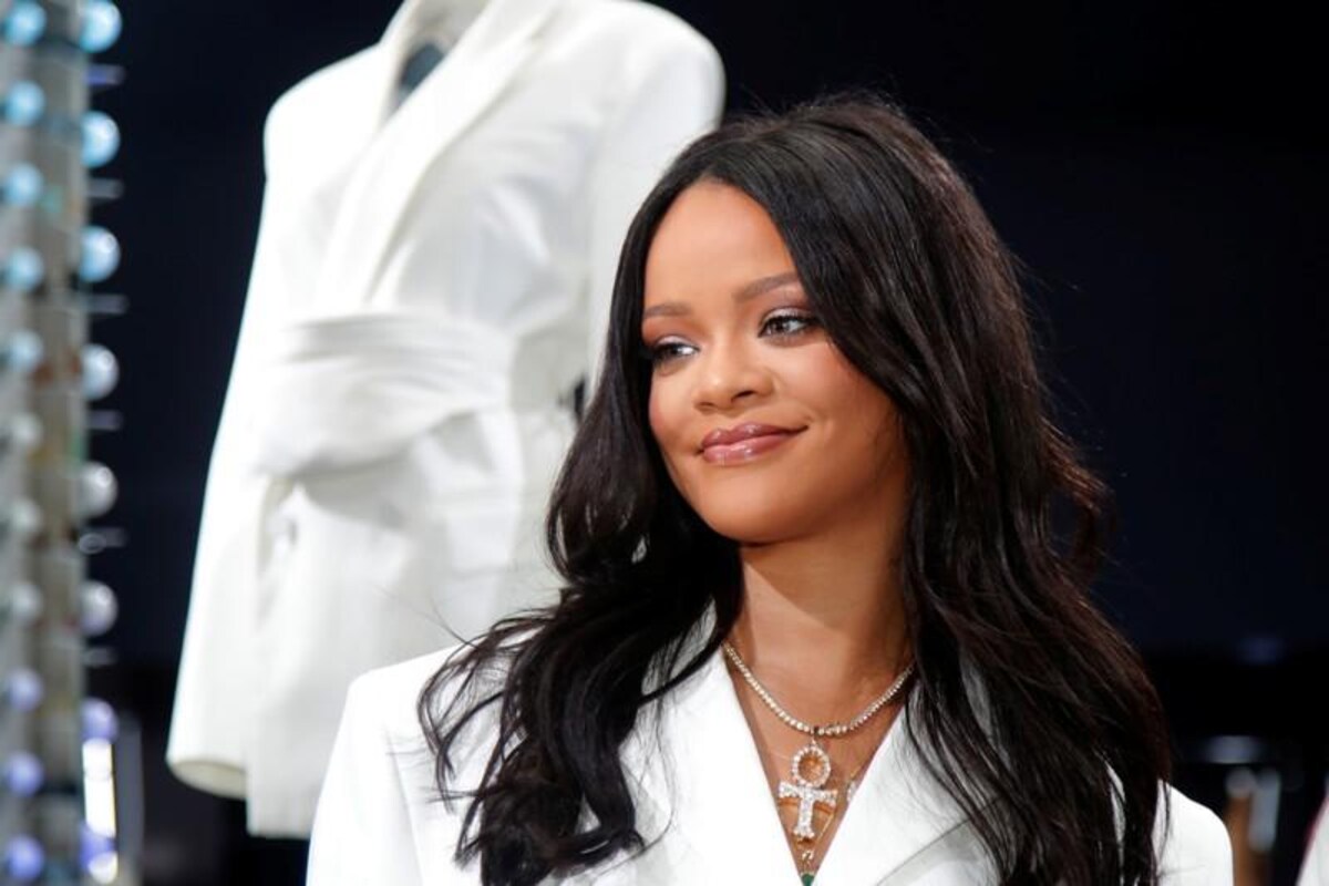 My City - Luxury leader LVMH planning fashion brand with Rihanna