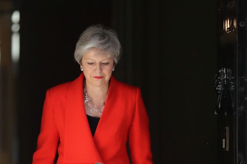 Race to succeed UK PM May centres on no deal Brexit battle