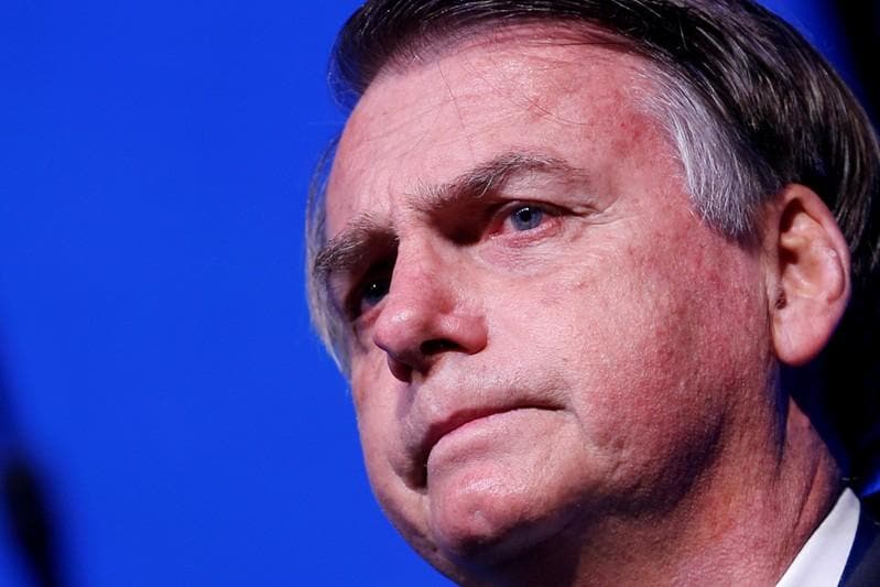 Brazils Bolsonaro averts crisis as Senate set to back his reorganization decree