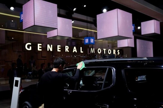 General Motors, Bechtel to build EV charging stations General Motors, Bechtel to build EV charging stations