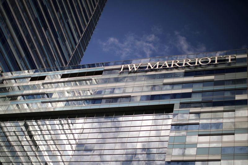 Marriott profit misses as bookings revenue per room plunge