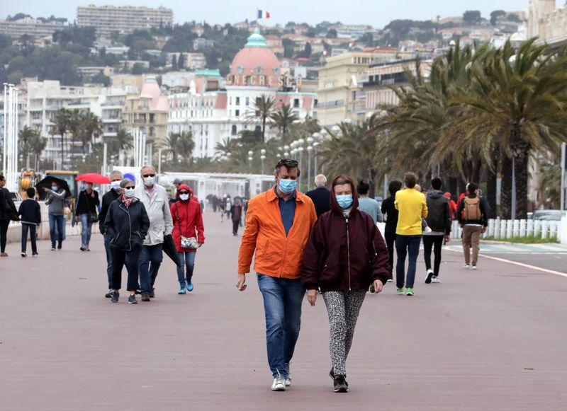 France reports spike in coronavirus deaths raising total to 26643