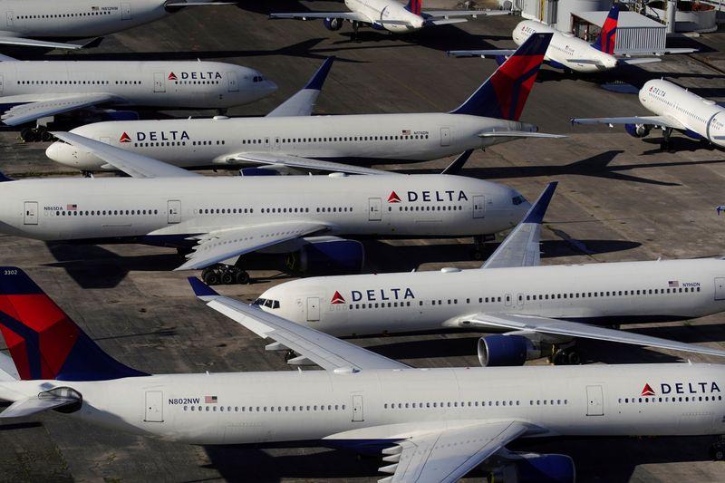 Delta others wrestle with too many planes too many pilots