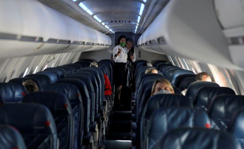 As flying returns jetmakers seek to quell fears over cabin air