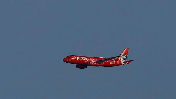 U.S. airlines step up safety measures in preparation for recovery