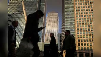 UK business confidence matches 2008 low in May - Lloyds Bank