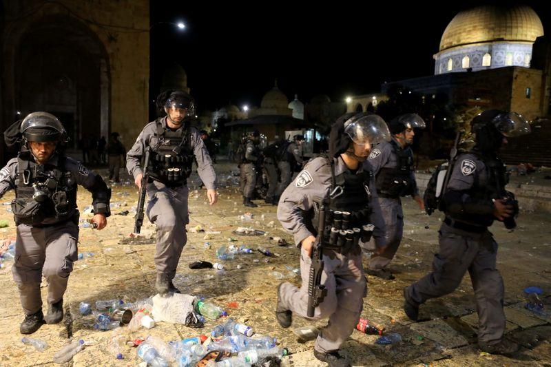 Jordan warns Israel against barbaric attacks on mosque statement