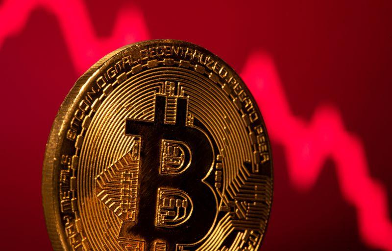 Bitcoin rival's rise unnerves banking sector