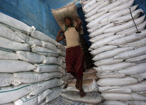 Indian mills sign sugar export deals without government subsidy