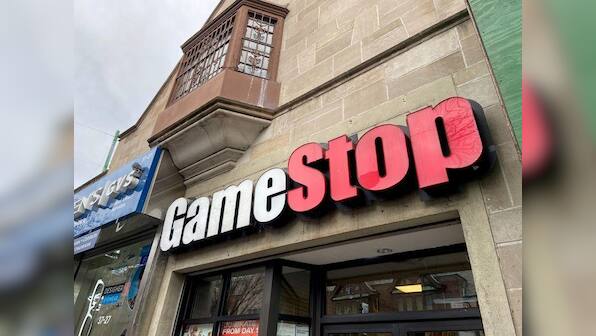 GameStop, AMC extend rallies, gouging short sellers