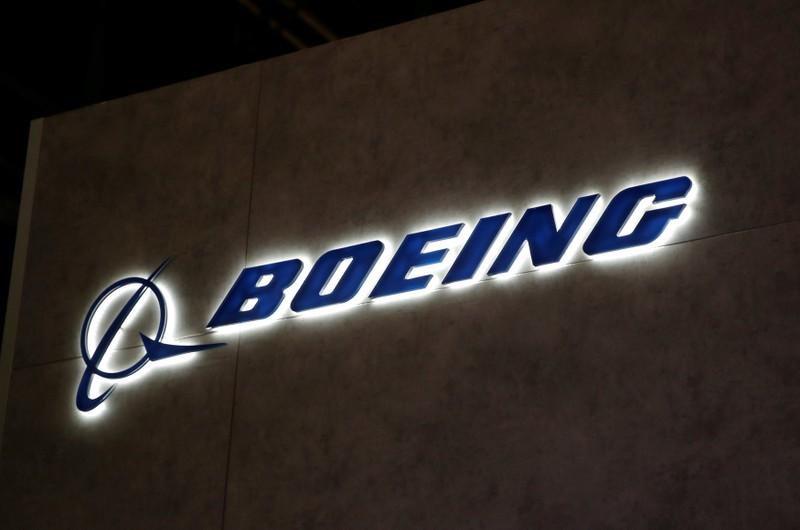 Boeing sees 2025 for potential new jet but won
