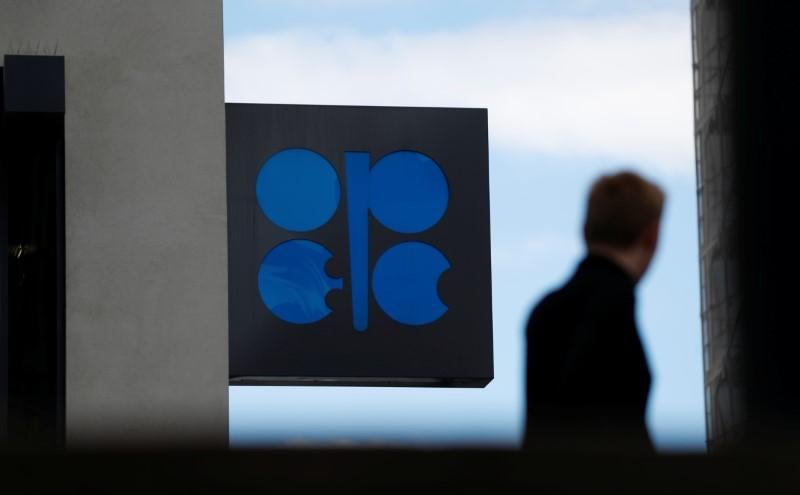 OPEC strives for deal to raise oil output as Iran resists